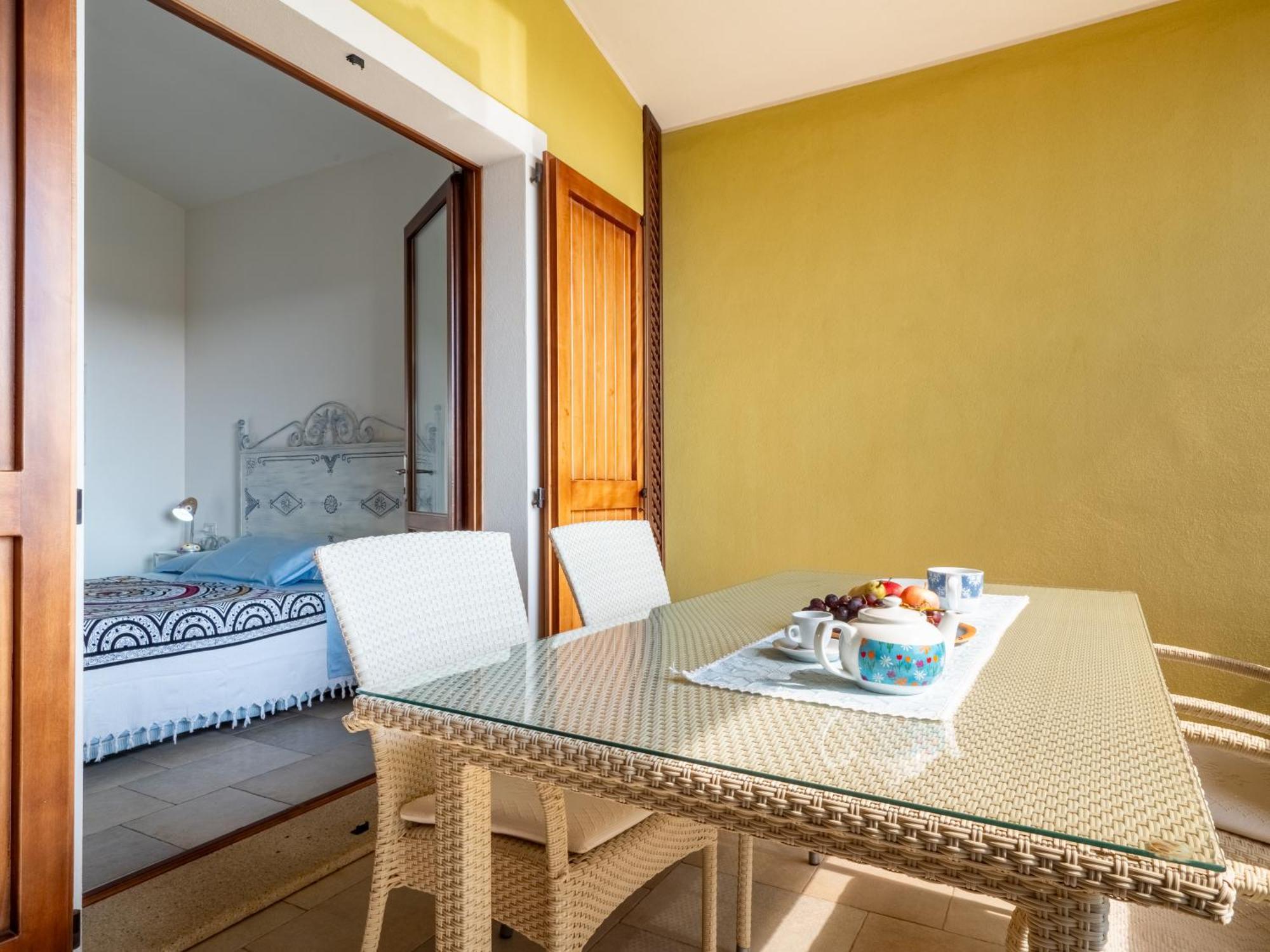Ollastu Apartments Villasimius Exterior photo