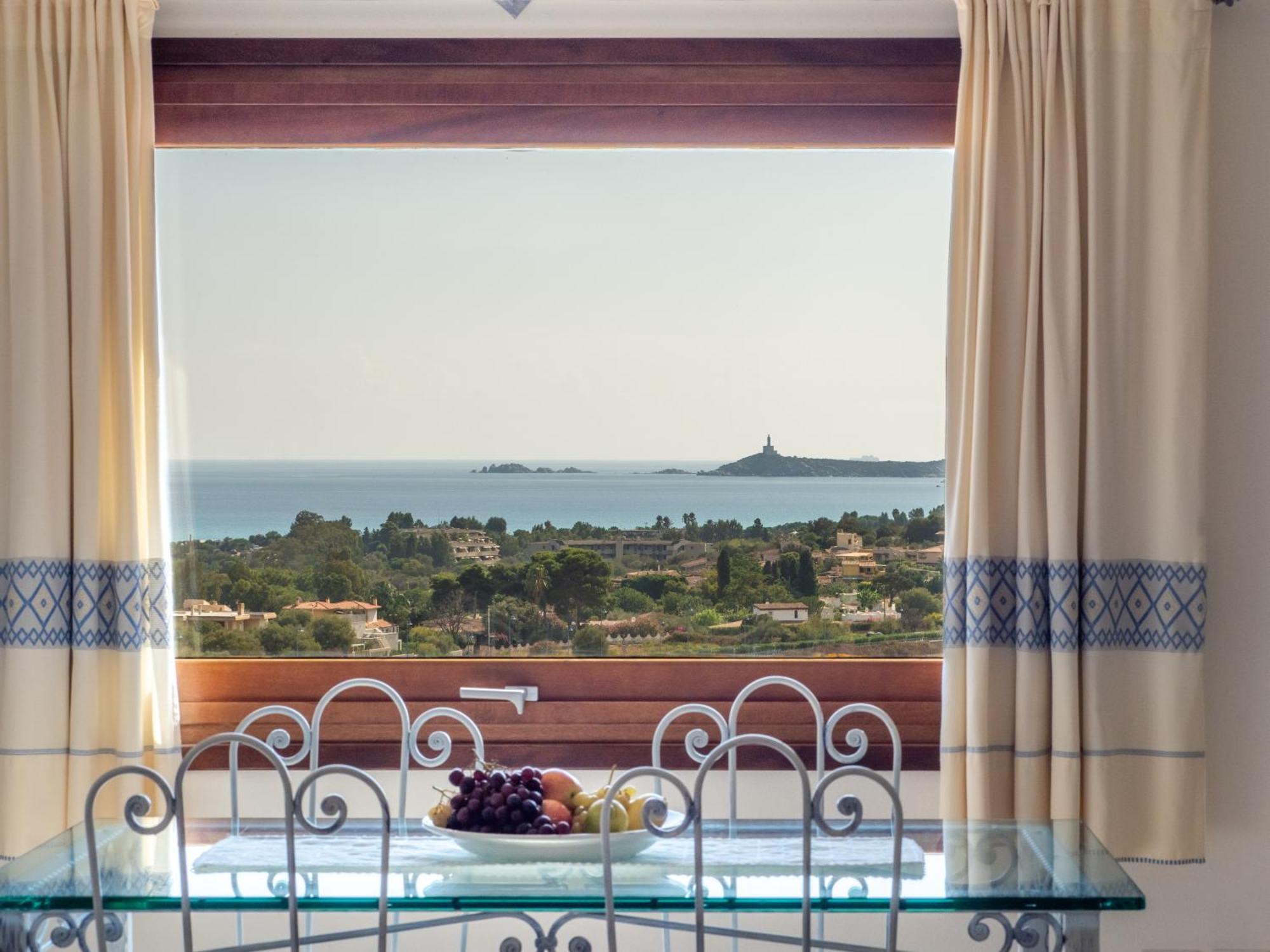 Ollastu Apartments Villasimius Exterior photo